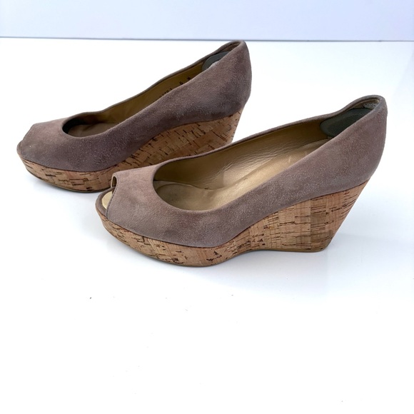 Stuart Weitzman | Beige Suede Peep Toe Cork Wedge Shoes Size 6 - Picture 4 of 8